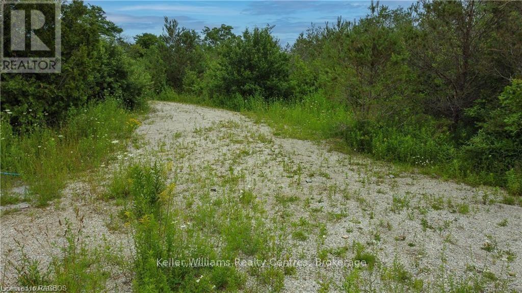 150 Lindsay Road 40, Northern Bruce Peninsula, Ontario  N0H 1Z0 - Photo 9 - X12189918