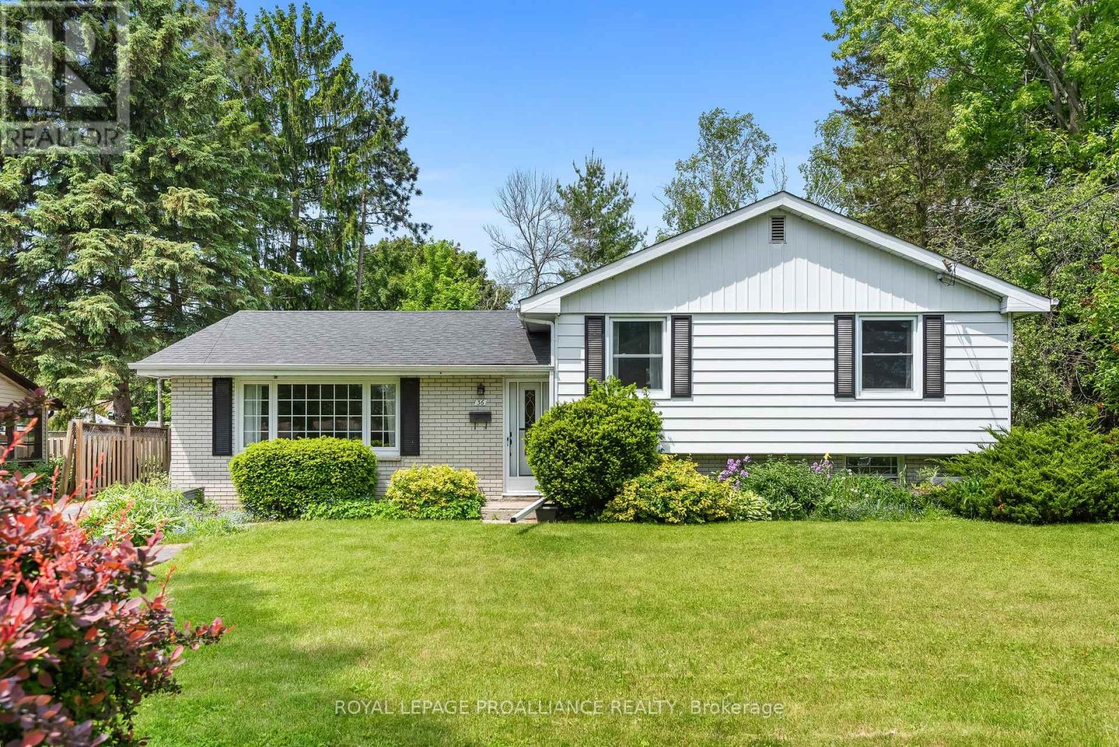 36 APPLEWOOD DRIVE, belleville (belleville ward), Ontario