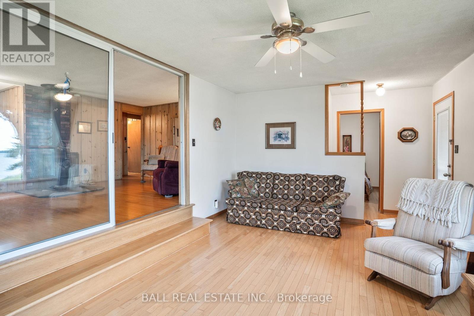 280 Lakeshore Drive, Kawartha Lakes (Bobcaygeon), Ontario  K0M 1A0 - Photo 19 - X12189978