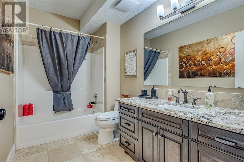 4300 Memorial Trail, Sylvan Lake, Alberta  T4S 0R1 - Photo 37 - A2225268