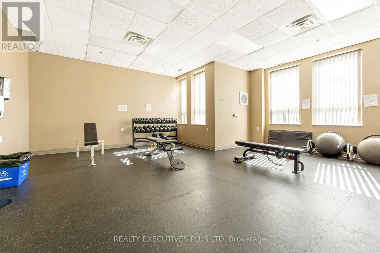 110 - 4879 Kimbermount Avenue, Mississauga (Central Erin Mills), Ontario  L5M 7K8 - Photo 22 - W12189833