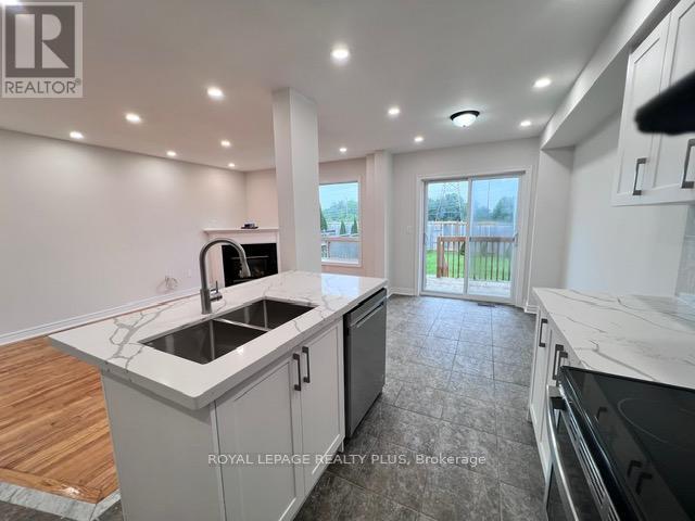 4752 James Austin Drive, Mississauga, Ontario  L4Z 4H2 - Photo 6 - W12189844