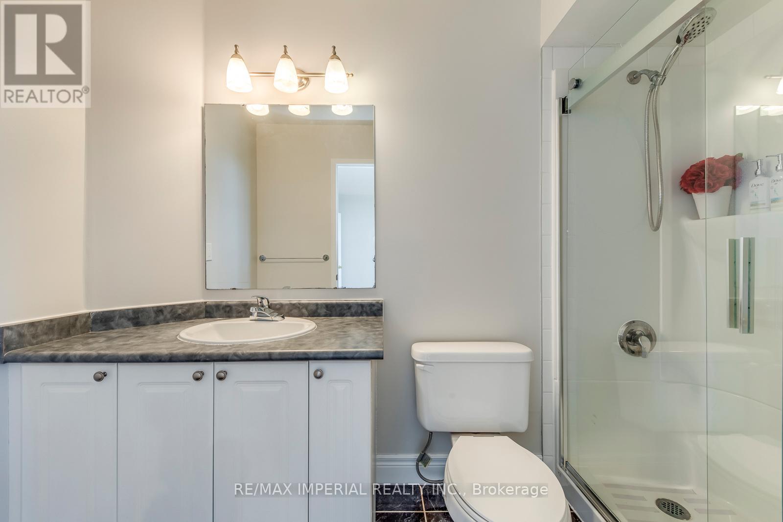 4916 Huron Heights Drive, Mississauga, Ontario  L4Z 4H8 - Photo 27 - W12189846