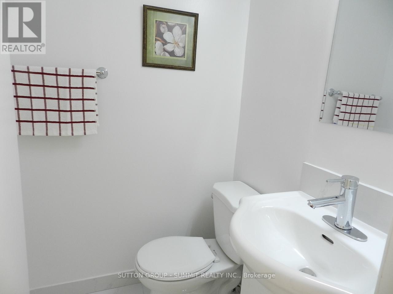 678 Galloway Crescent, Mississauga, Ontario  L5C 3W1 - Photo 11 - W12189856