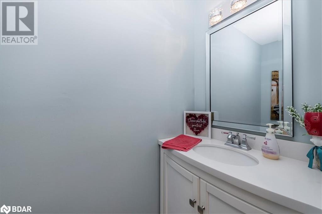 75 Widdifield Avenue, Newmarket, Ontario  L3X 1Z5 - Photo 12 - 40734823