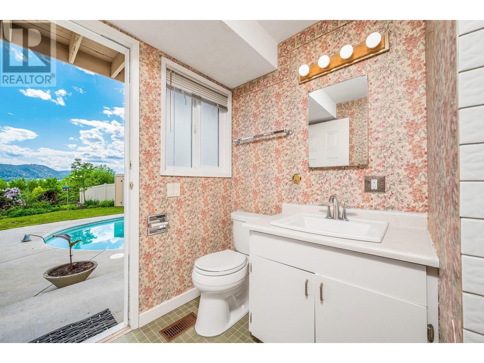 7007 Appaloosa Way, Vernon, British Columbia  V1H 1B9 - Photo 33 - 10345861