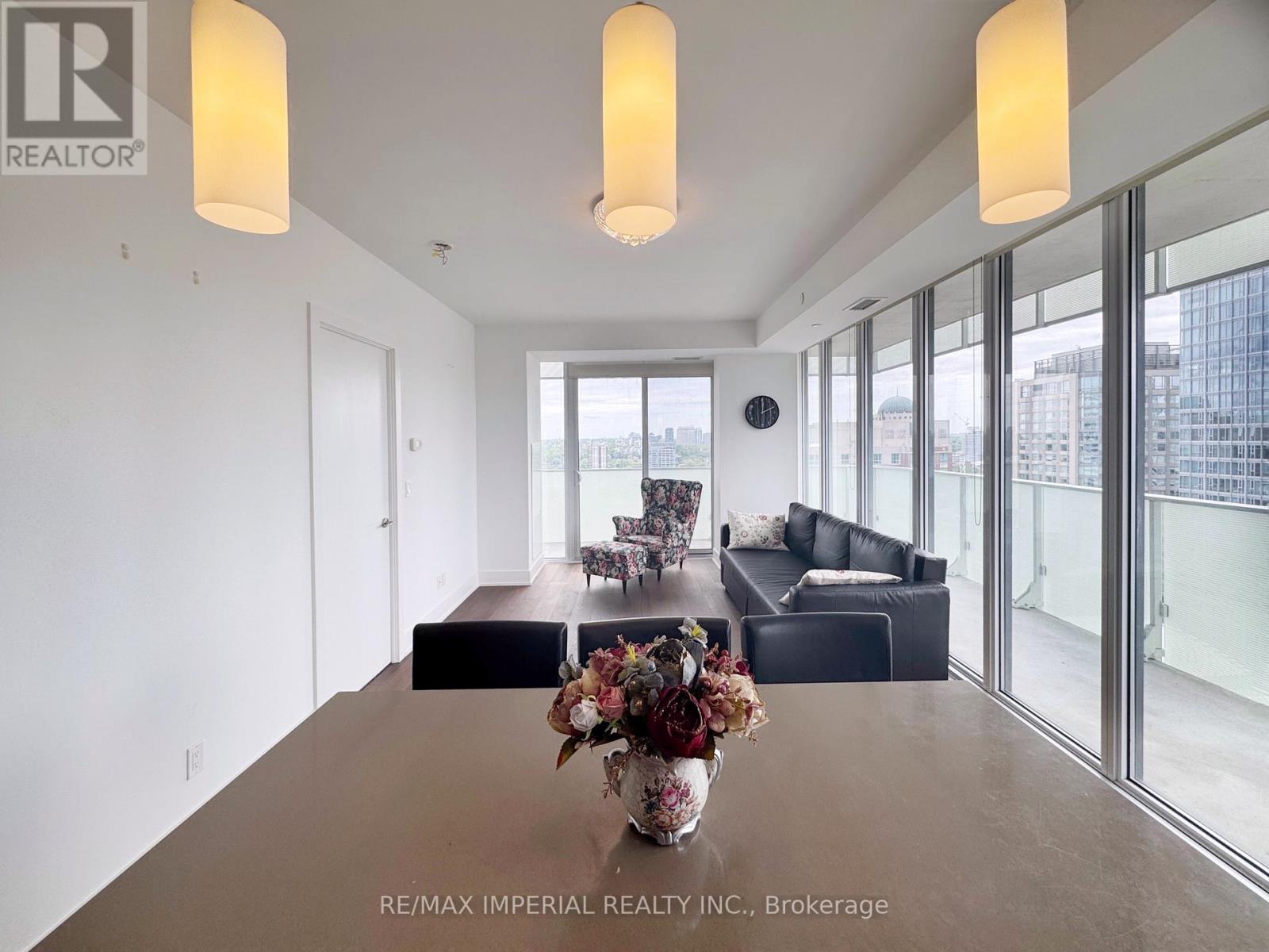 2604 - 200 Bloor Street W, Toronto (Annex), Ontario  M5S 1T8 - Photo 8 - C12189891