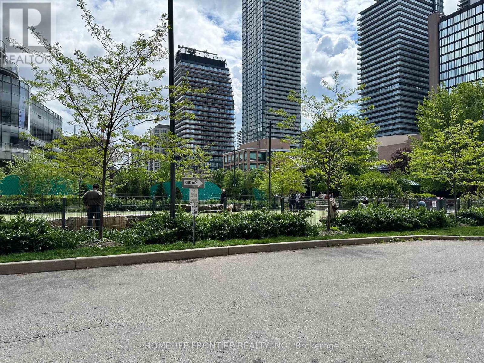 417 - 909 Bay Street, Toronto (Bay Street Corridor), Ontario  M5S 3G2 - Photo 16 - C12189893