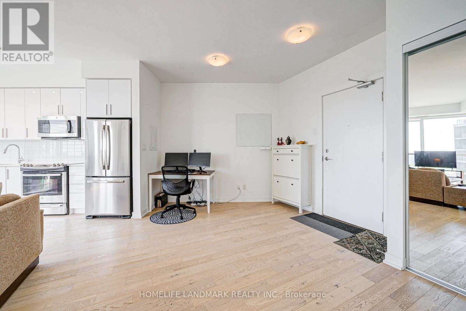 2611 - 20 Bruyeres Mews, Toronto (Waterfront Communities), Ontario  M5V 0G8 - Photo 5 - C12189897