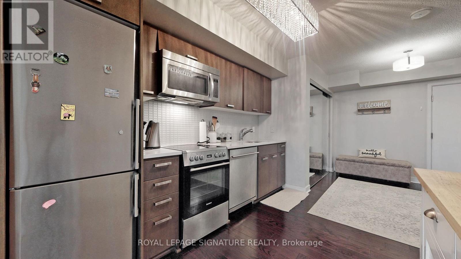 822 - 295 Adelaide Street W, Toronto (Waterfront Communities), Ontario  M5V 0L4 - Photo 6 - C12189908
