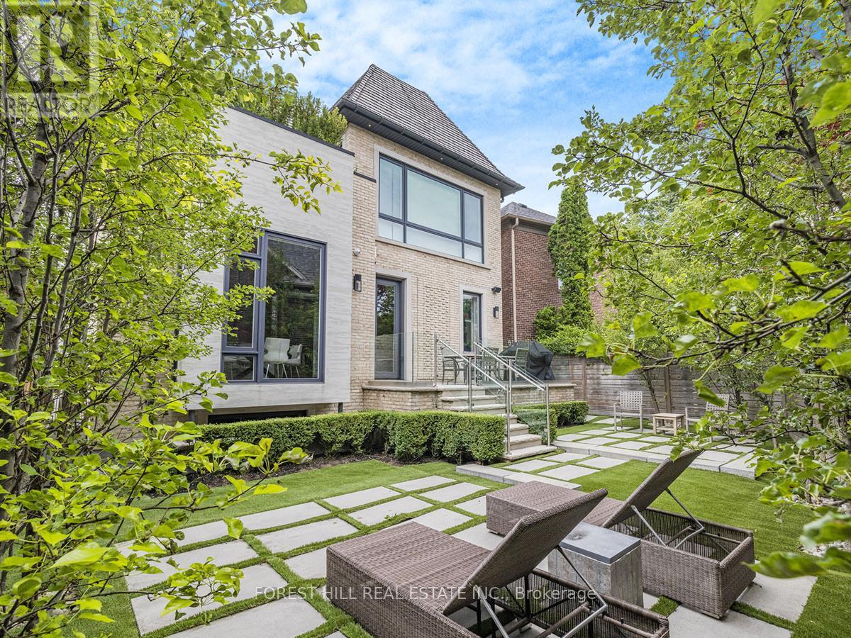19 Vesta Drive, Toronto, Ontario  M5P 2Z4 - Photo 31 - C12189912