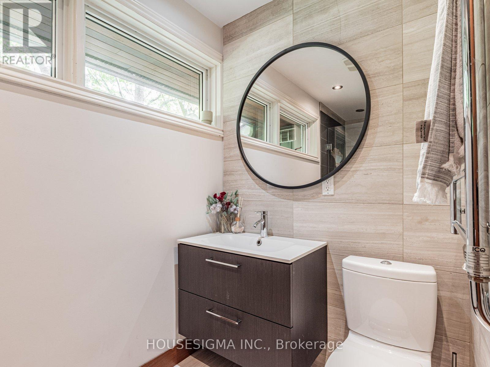 94 Laurentide Drive, Toronto, Ontario  M3A 3E5 - Photo 13 - C12189921