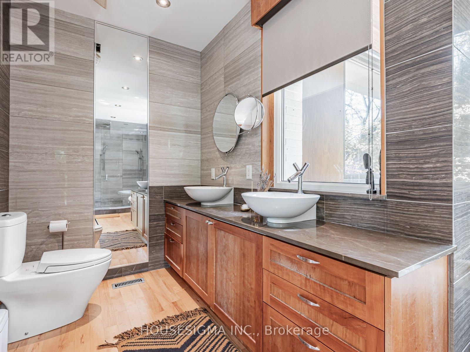 94 Laurentide Drive, Toronto, Ontario  M3A 3E5 - Photo 17 - C12189921