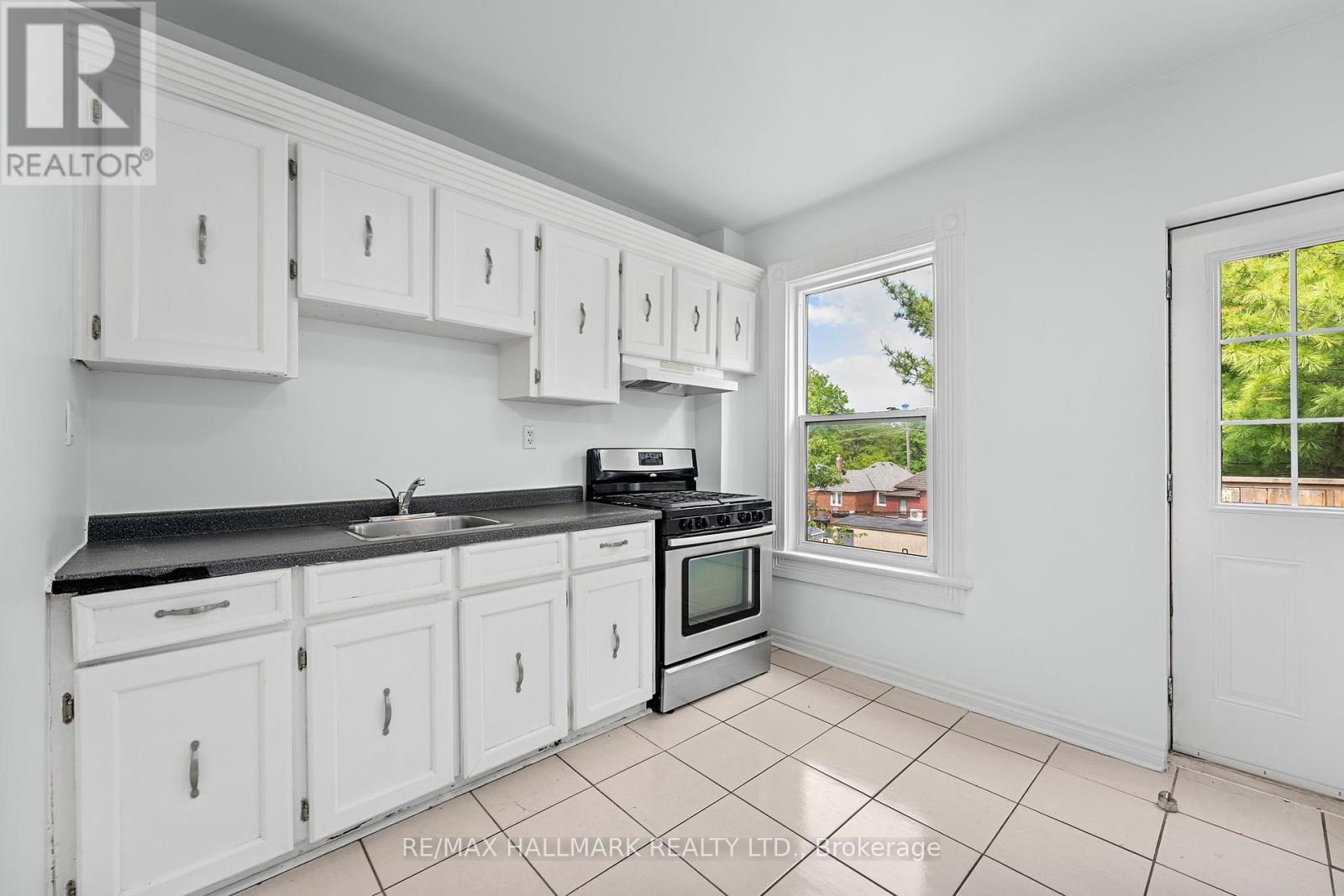 261 Ossington Avenue, Toronto (Trinity-Bellwoods), Ontario  M6J 3A1 - Photo 26 - C12189928