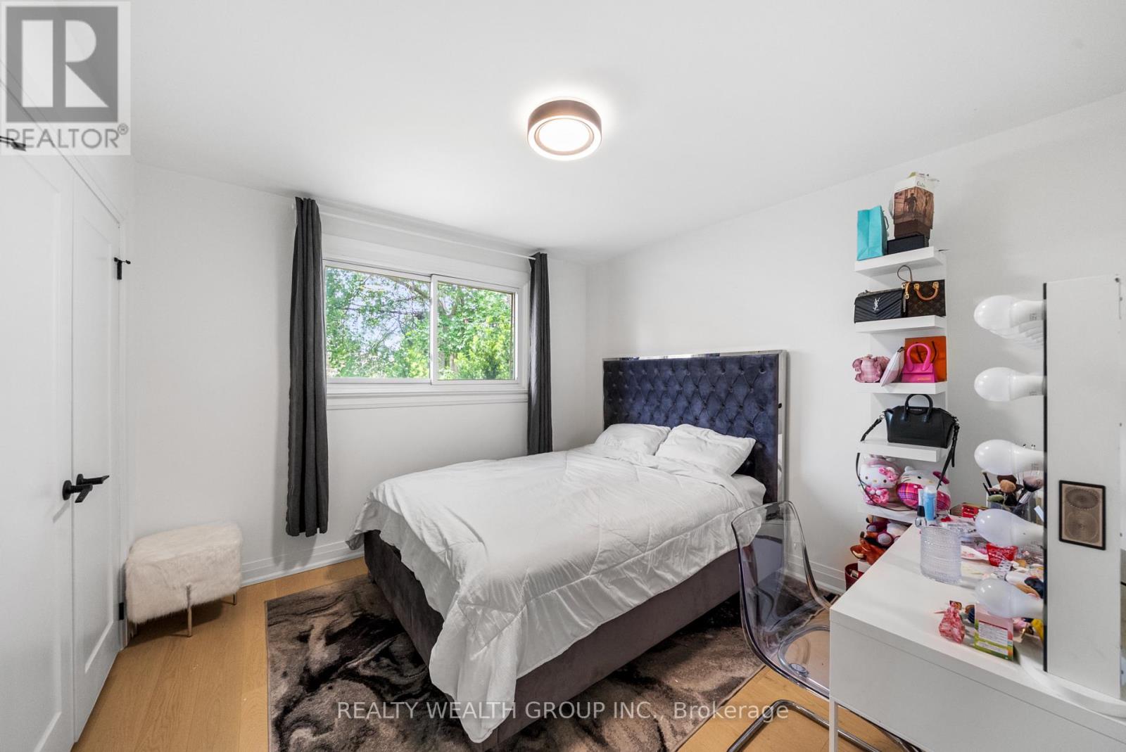 39 Treadgold Crescent, Toronto, Ontario  M3A 1X1 - Photo 21 - C12190007
