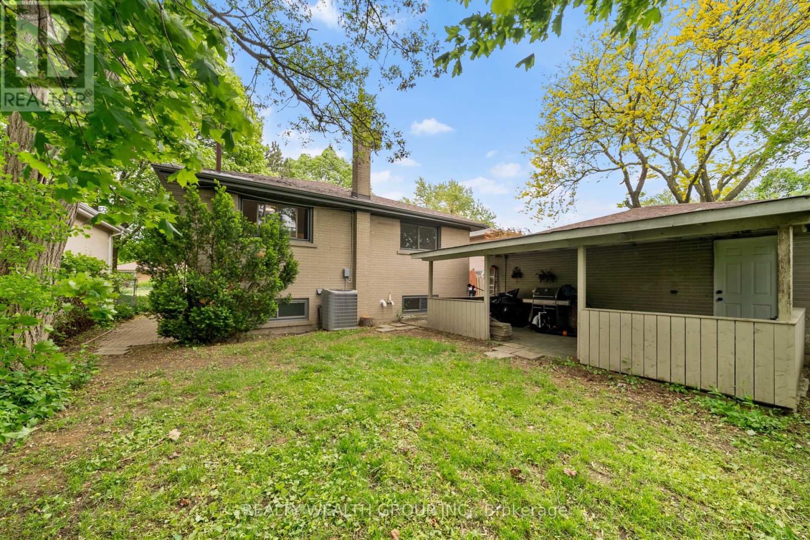 39 Treadgold Crescent, Toronto, Ontario  M3A 1X1 - Photo 36 - C12190007