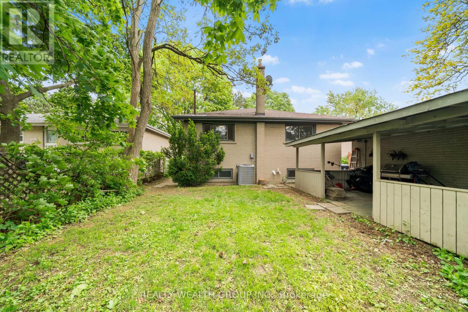 39 Treadgold Crescent, Toronto, Ontario  M3A 1X1 - Photo 37 - C12190007