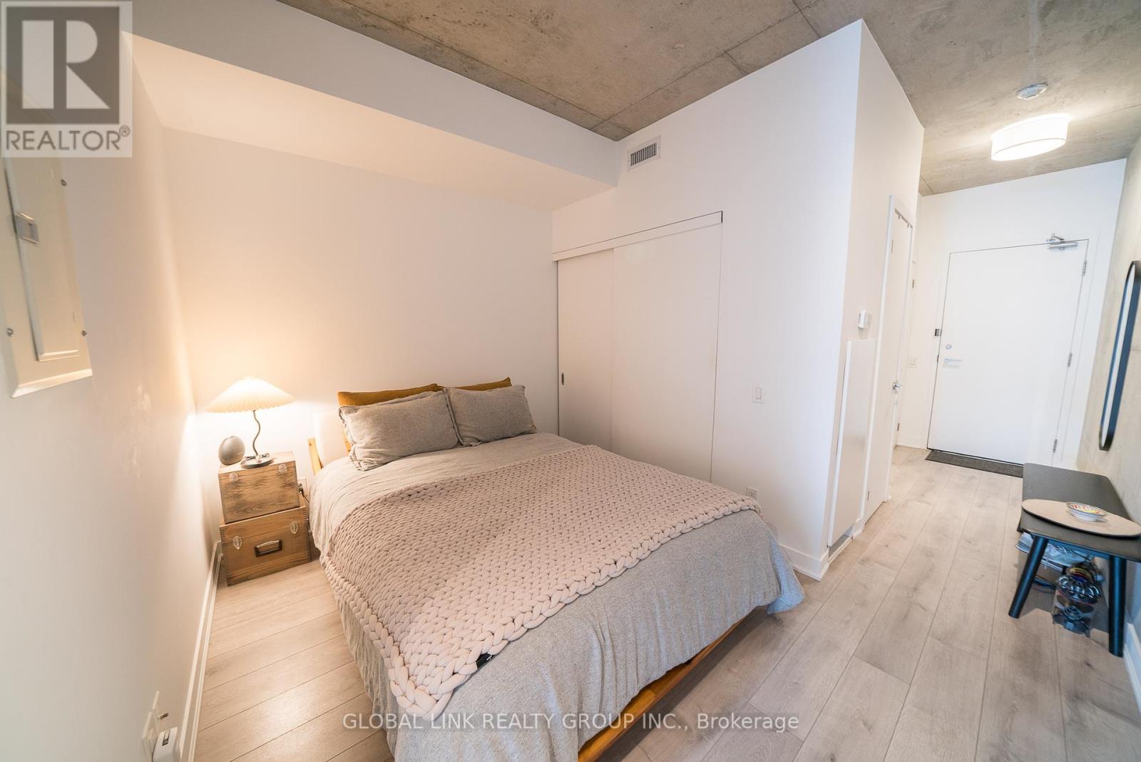 306 - 319 Carlaw Avenue, Toronto, Ontario  M4M 0A4 - Photo 4 - E12189873