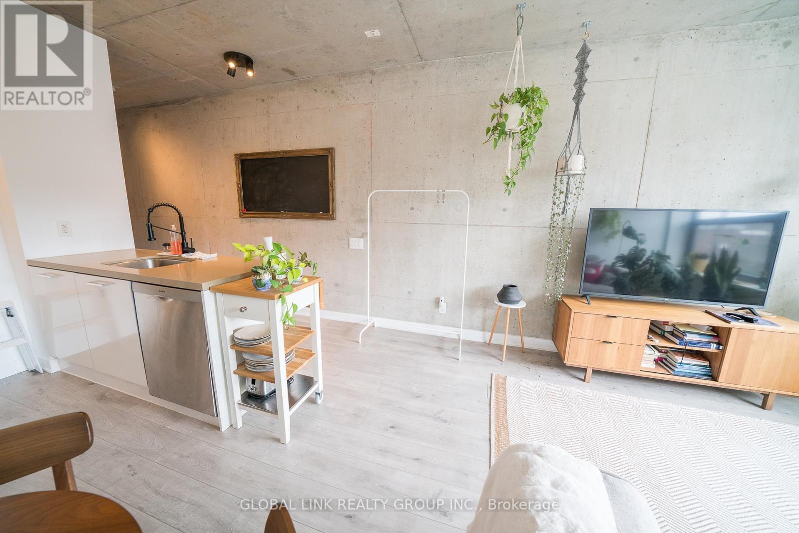 306 - 319 Carlaw Avenue, Toronto, Ontario  M4M 0A4 - Photo 7 - E12189873