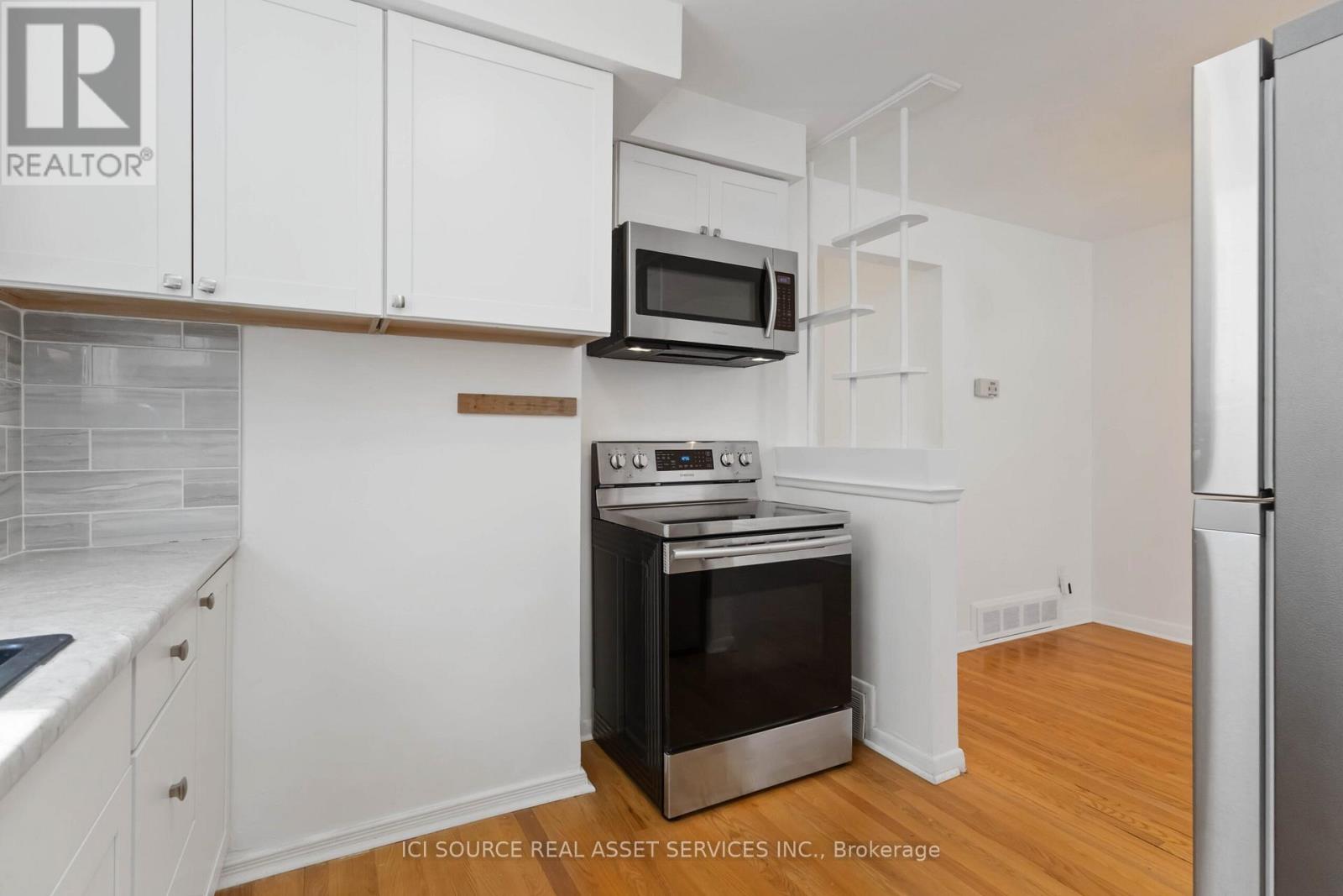 52 Herbert Avenue, Toronto (The Beaches), Ontario  M4L 3P9 - Photo 5 - E12189884