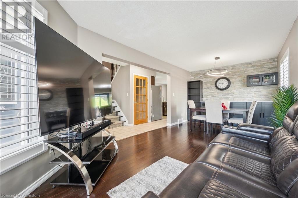 23 Michelle Court, Kitchener, Ontario  N2N 3K8 - Photo 8 - 40732896