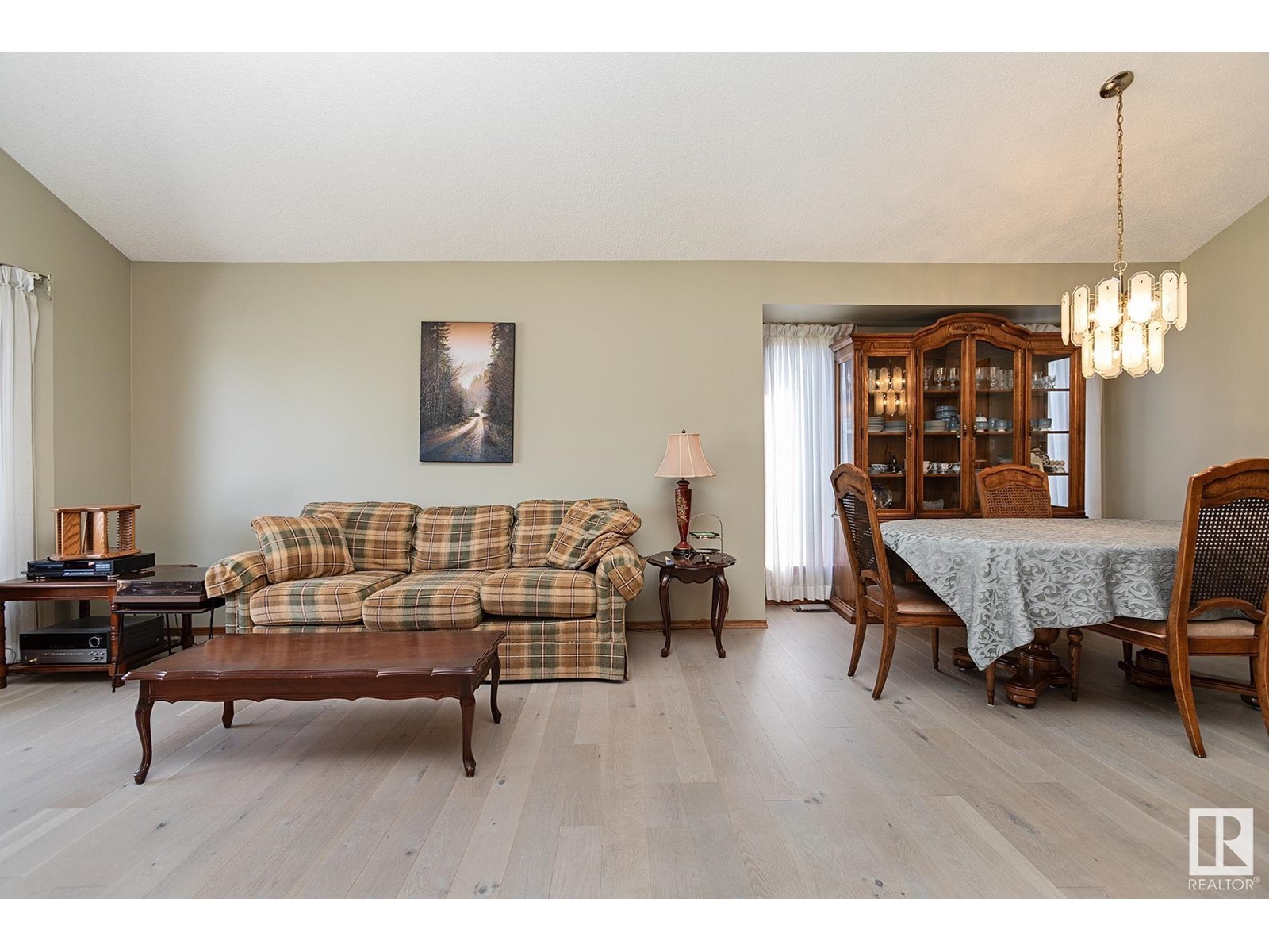 Property at 108 CARMEL RD image 2
