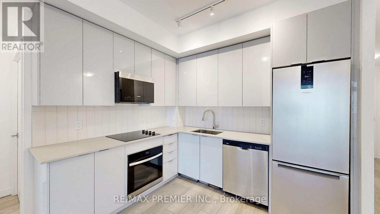 1532 - 498 Caldari Road, Vaughan, Ontario  L4K 0R6 - Photo 15 - N12189898