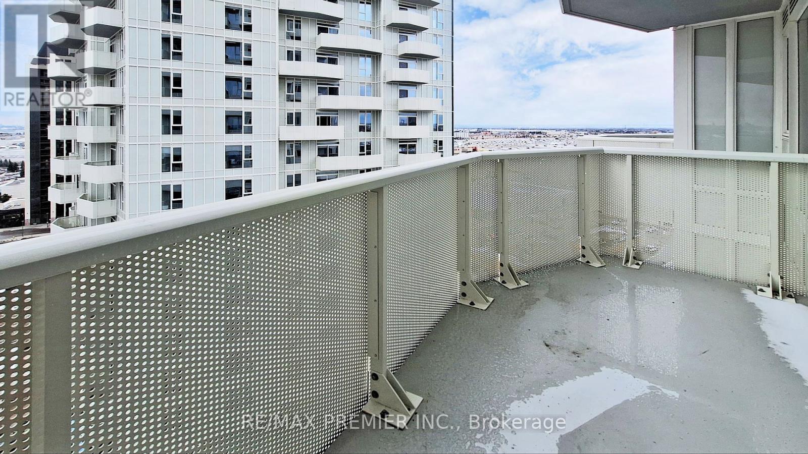 1532 - 498 Caldari Road, Vaughan, Ontario  L4K 0R6 - Photo 34 - N12189898
