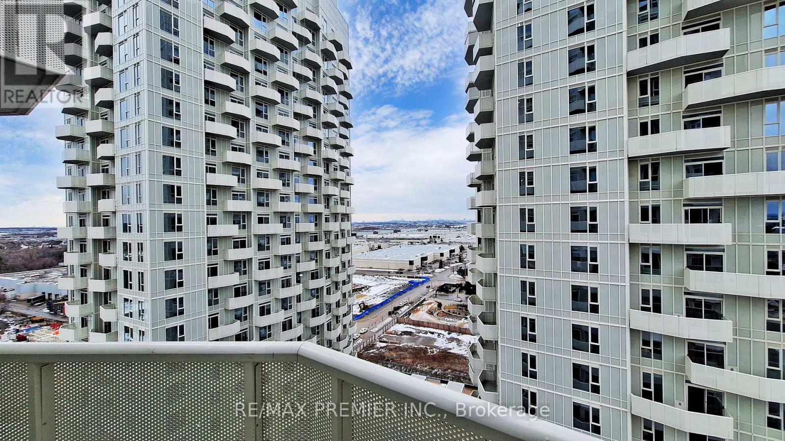 1532 - 498 Caldari Road, Vaughan, Ontario  L4K 0R6 - Photo 36 - N12189898