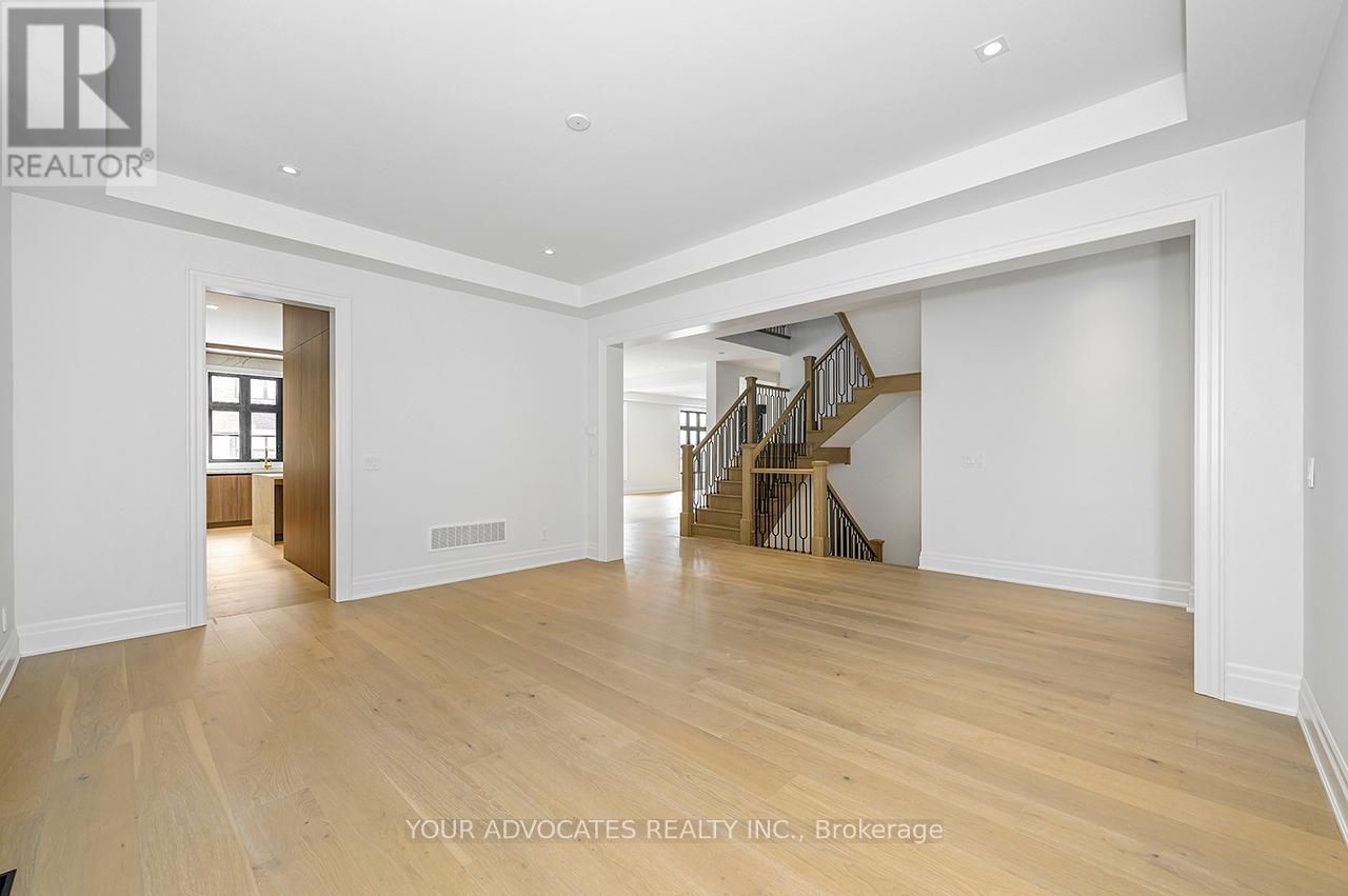 19 Little Celeste Court, Vaughan, Ontario  L6A 4Z7 - Photo 8 - N12190013