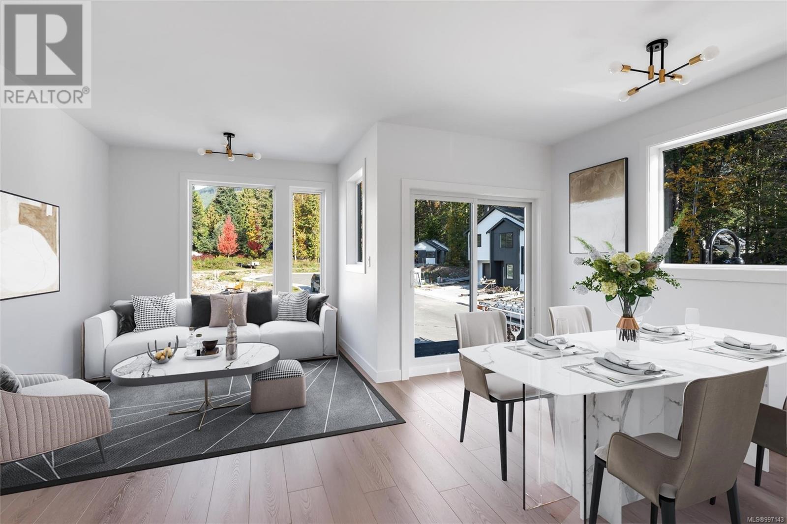 Property at 108 Plante Cres image 4