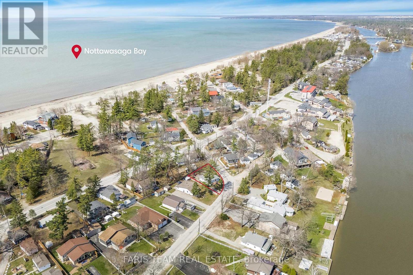 24 Old Mosley Street, Wasaga Beach, Ontario  L9Z 2J8 - Photo 24 - S12189905