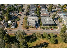 101 15717 MARINE DRIVE, White Rock property photo listing R2987202 for sale