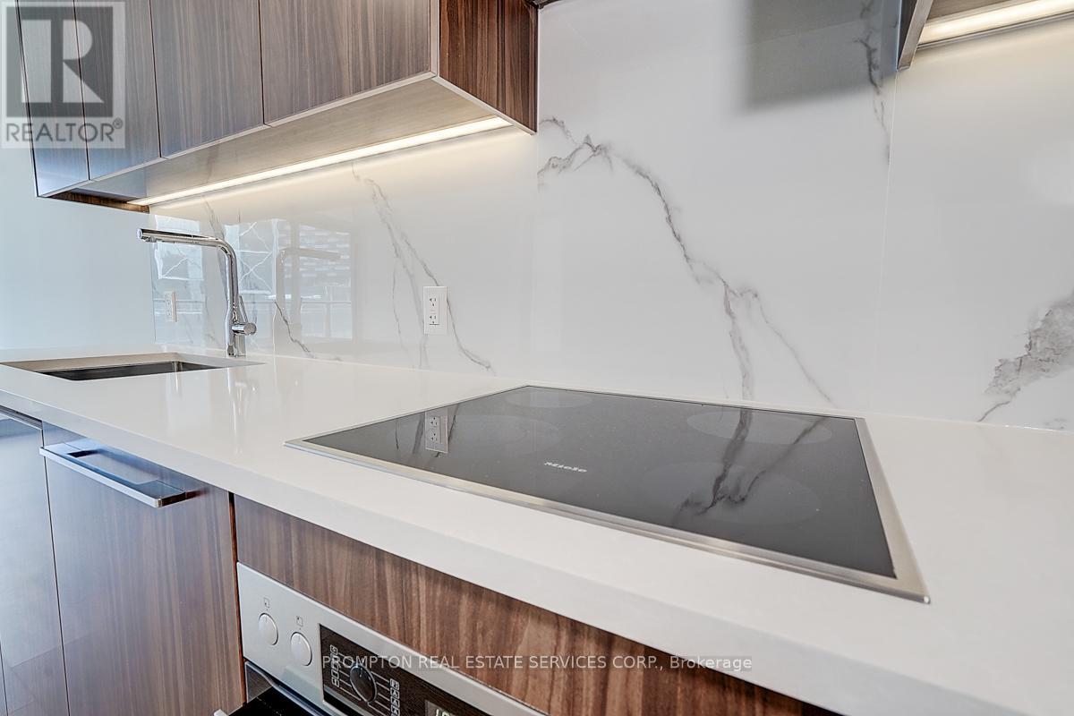 930 - 3 Concord Cityplace Way, Toronto, Ontario  M5V 0X3 - Photo 19 - C12183235