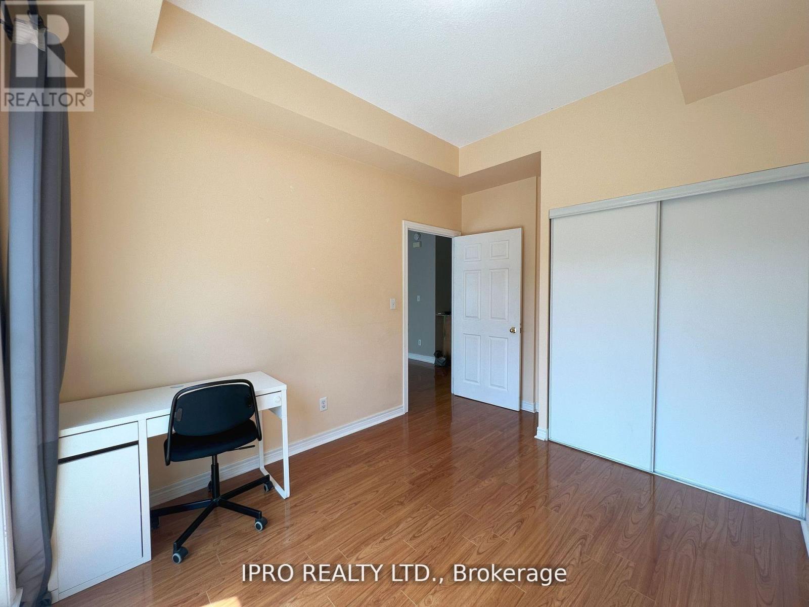 210 - 207 Wellesley Street E, Toronto, Ontario  M4X 1G1 - Photo 6 - C12189911