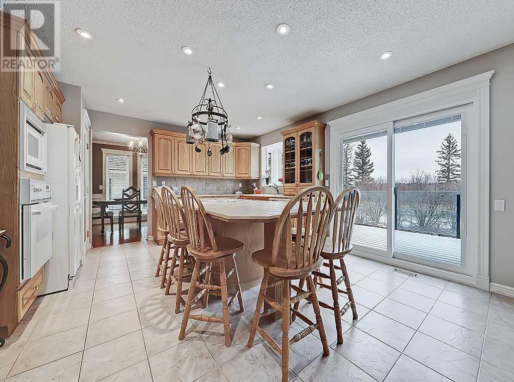182 Woodbend Way Se, Okotoks, Alberta  T1S 1L8 - Photo 8 - A2203194