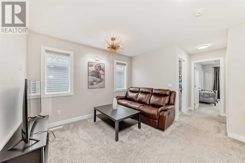 226 Chelsea Heath, Chestermere, Alberta  T1X 1Z5 - Photo 29 - A2226913
