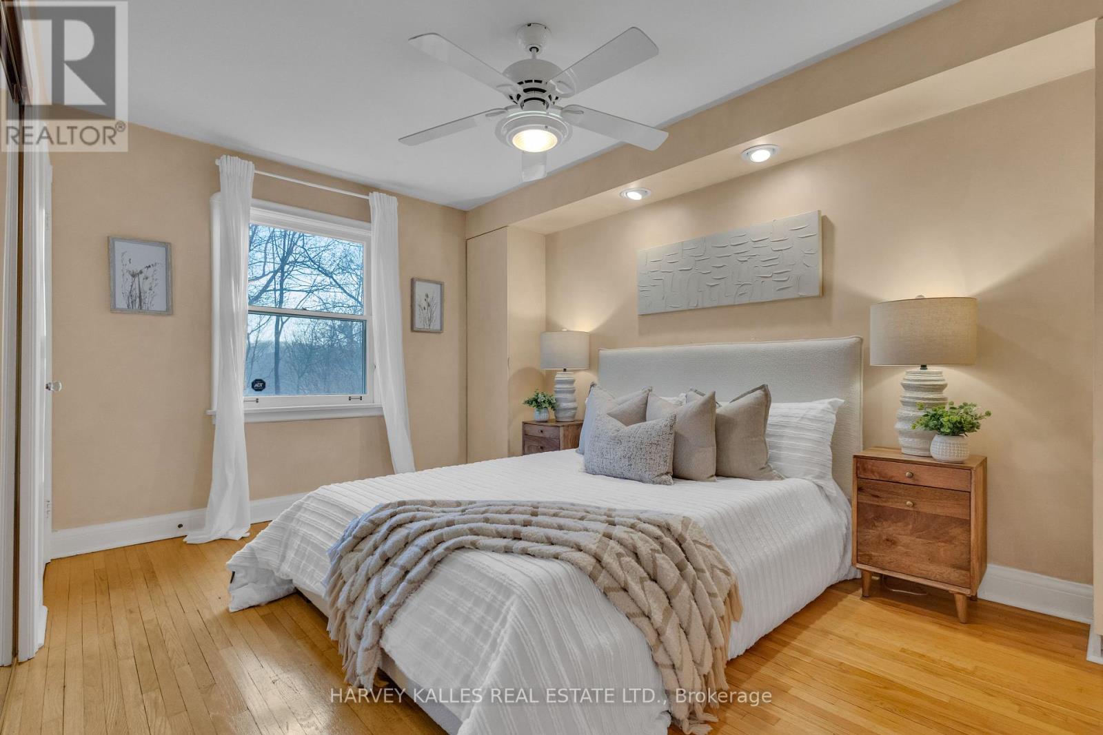 16 Gwendolen Crescent, Toronto, Ontario  M2N 2L7 - Photo 20 - C12189887