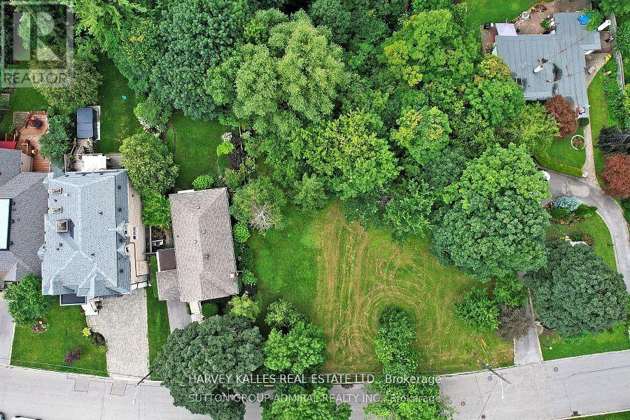 16 Gwendolen Crescent, Toronto, Ontario  M2N 2L7 - Photo 40 - C12189887