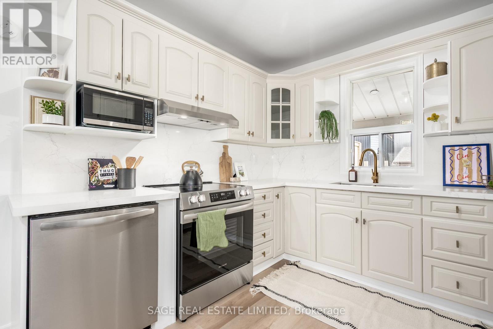 147 Boon Avenue, Toronto, Ontario  M6E 3Z6 - Photo 18 - W12189882