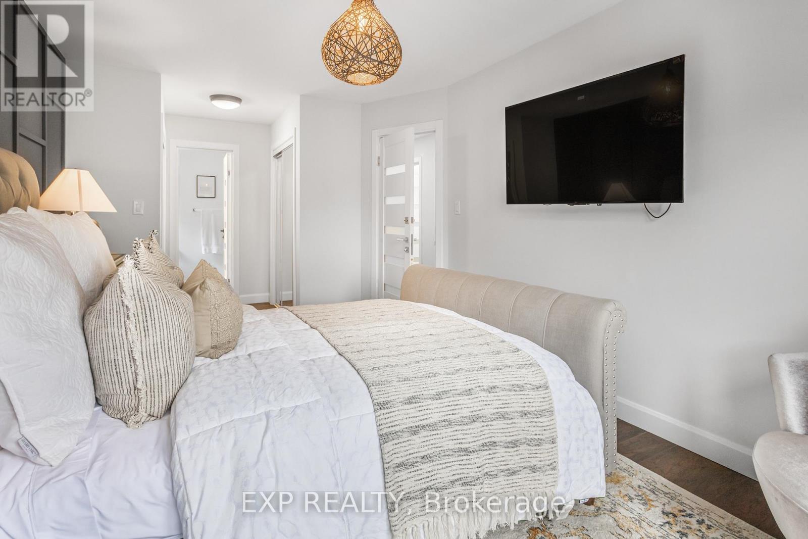 768 Dow Landing Street, Milton, Ontario  L9T 7P6 - Photo 13 - W12189903