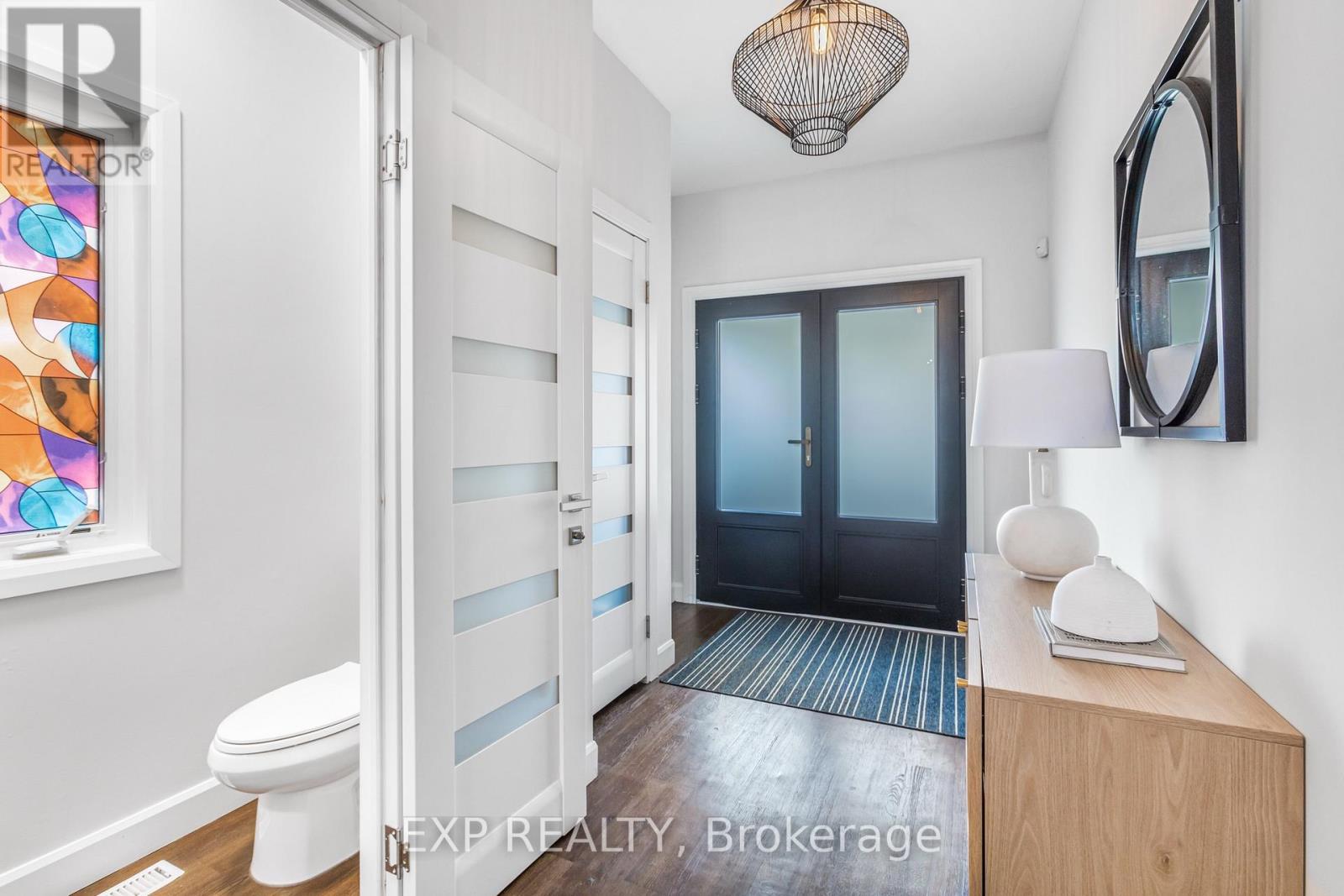 768 Dow Landing Street, Milton, Ontario  L9T 7P6 - Photo 2 - W12189903