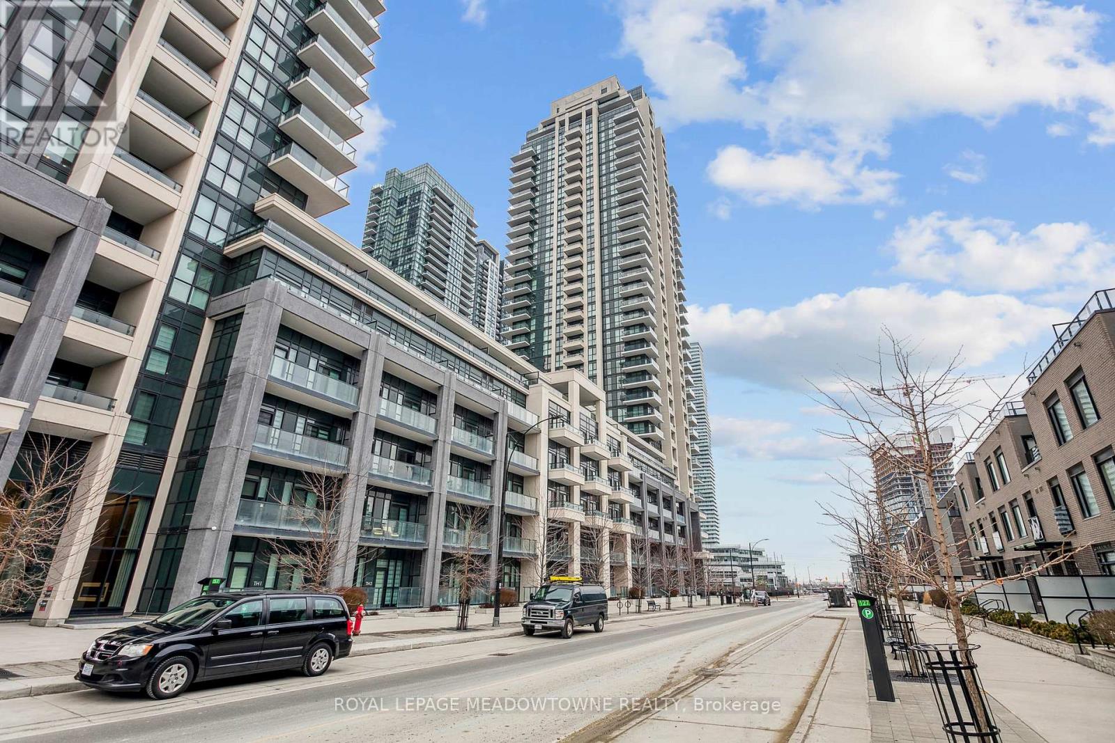 Lph 06 - 4055 Parkside Village Drive, Mississauga, Ontario  L5B 0K8 - Photo 1 - W12189915