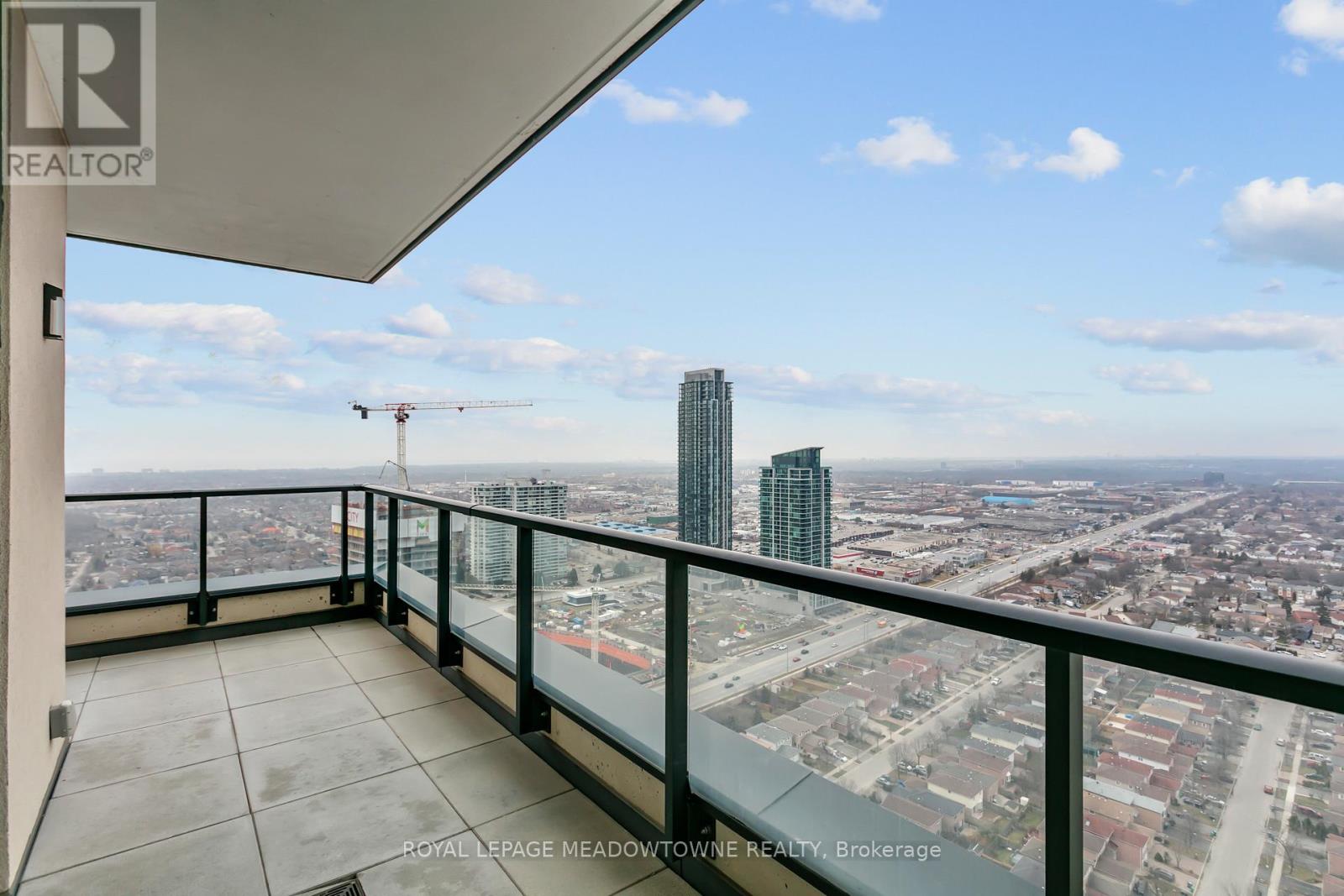 Lph 06 - 4055 Parkside Village Drive, Mississauga, Ontario  L5B 0K8 - Photo 37 - W12189915