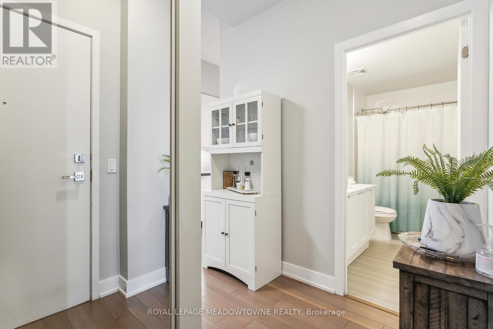 Lph 06 - 4055 Parkside Village Drive, Mississauga, Ontario  L5B 0K8 - Photo 6 - W12189915