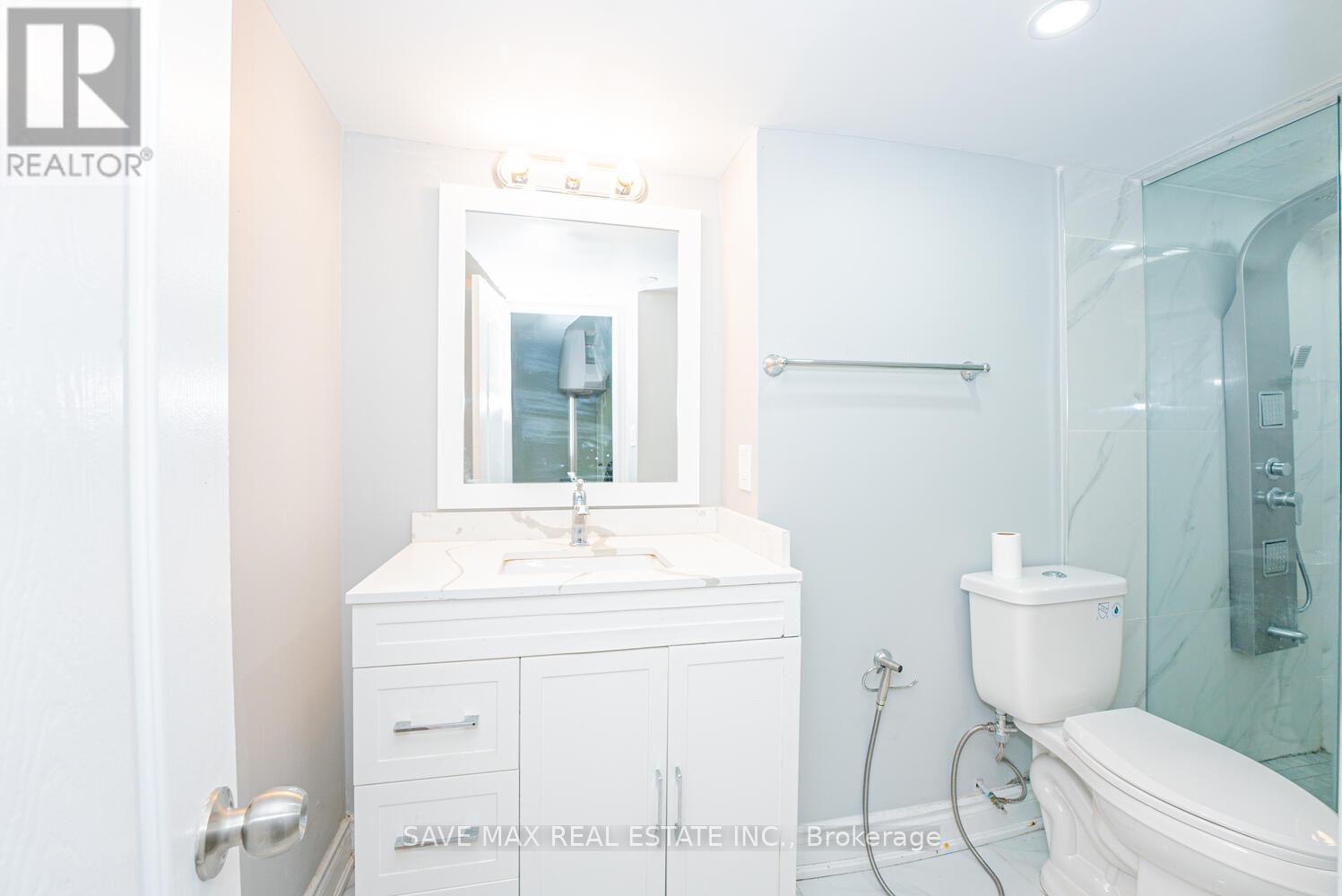 46 Lockburn Crescent, Brampton, Ontario  L7A 3W8 - Photo 30 - W12189929