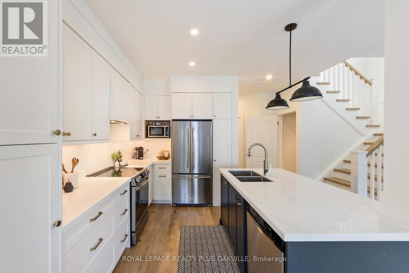2362 Stone Glen Crescent, Oakville (Wm Westmount), Ontario  L6M 0C7 - Photo 9 - W12189972