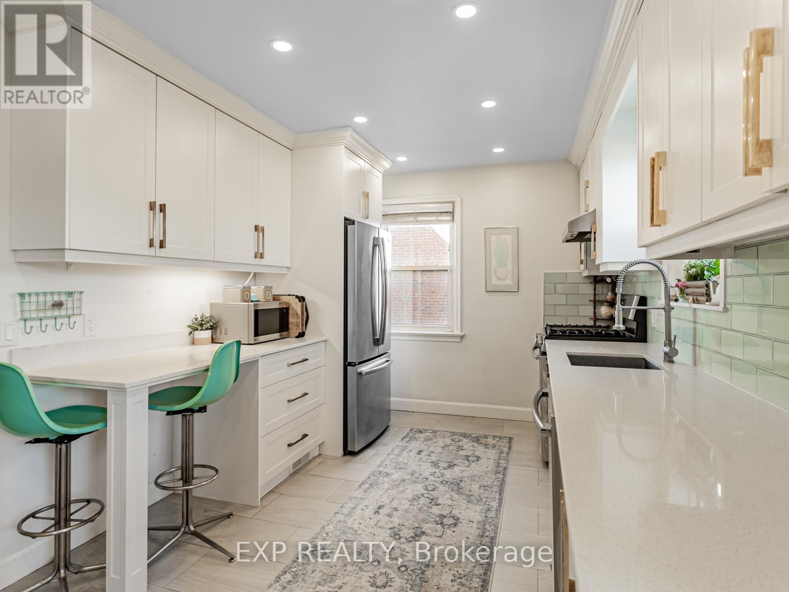 1603 Blanefield Road, Mississauga, Ontario  L5G 4H3 - Photo 11 - W12189973
