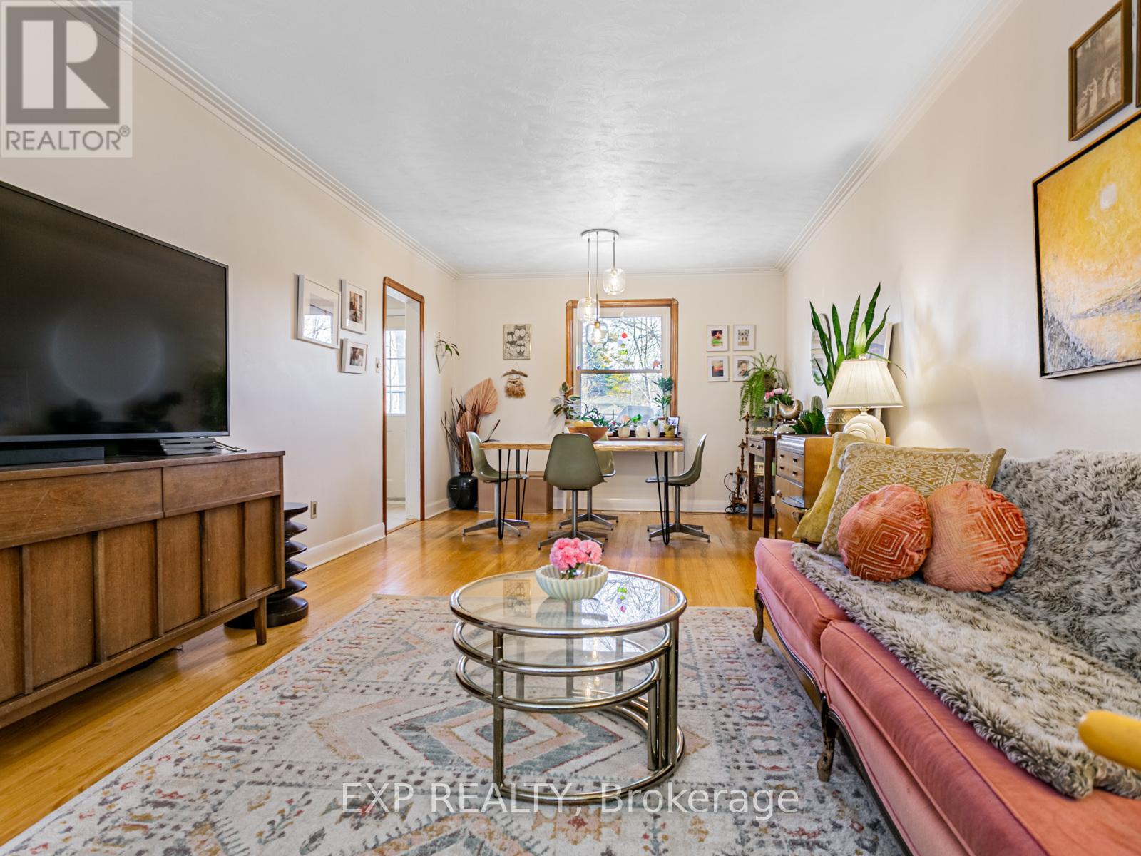 1603 Blanefield Road, Mississauga, Ontario  L5G 4H3 - Photo 3 - W12189973