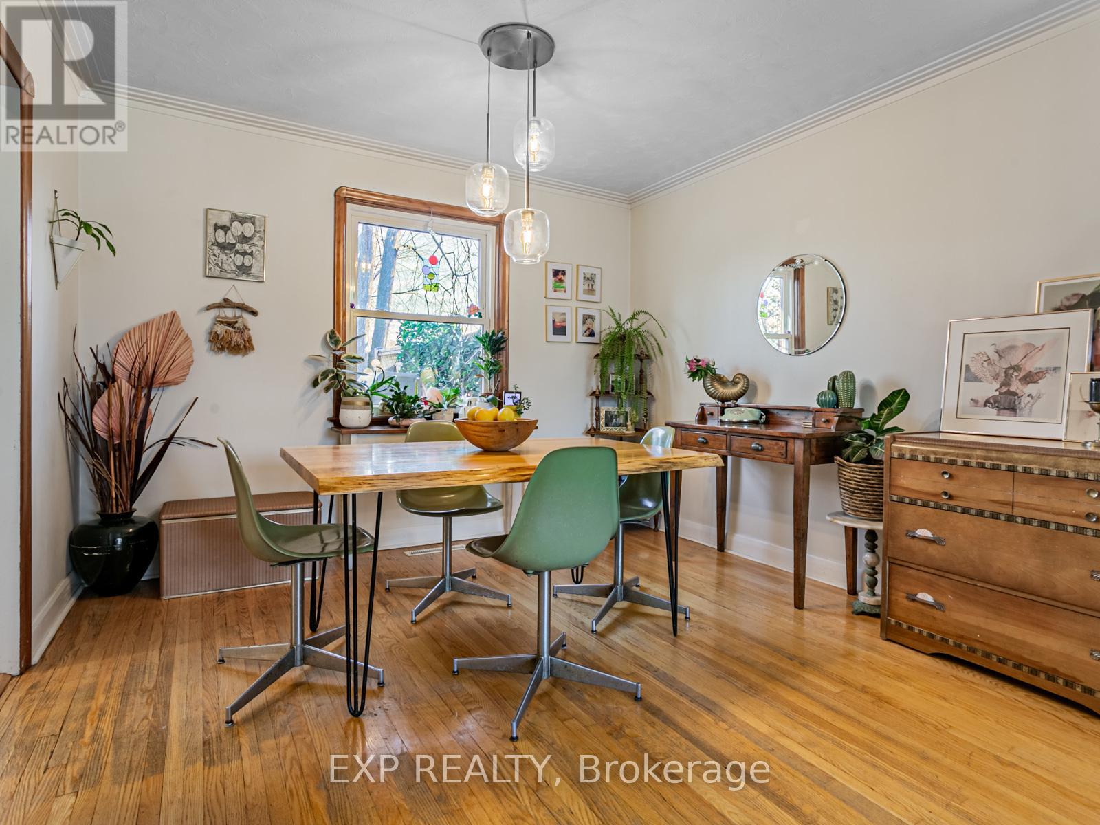1603 Blanefield Road, Mississauga, Ontario  L5G 4H3 - Photo 8 - W12189973